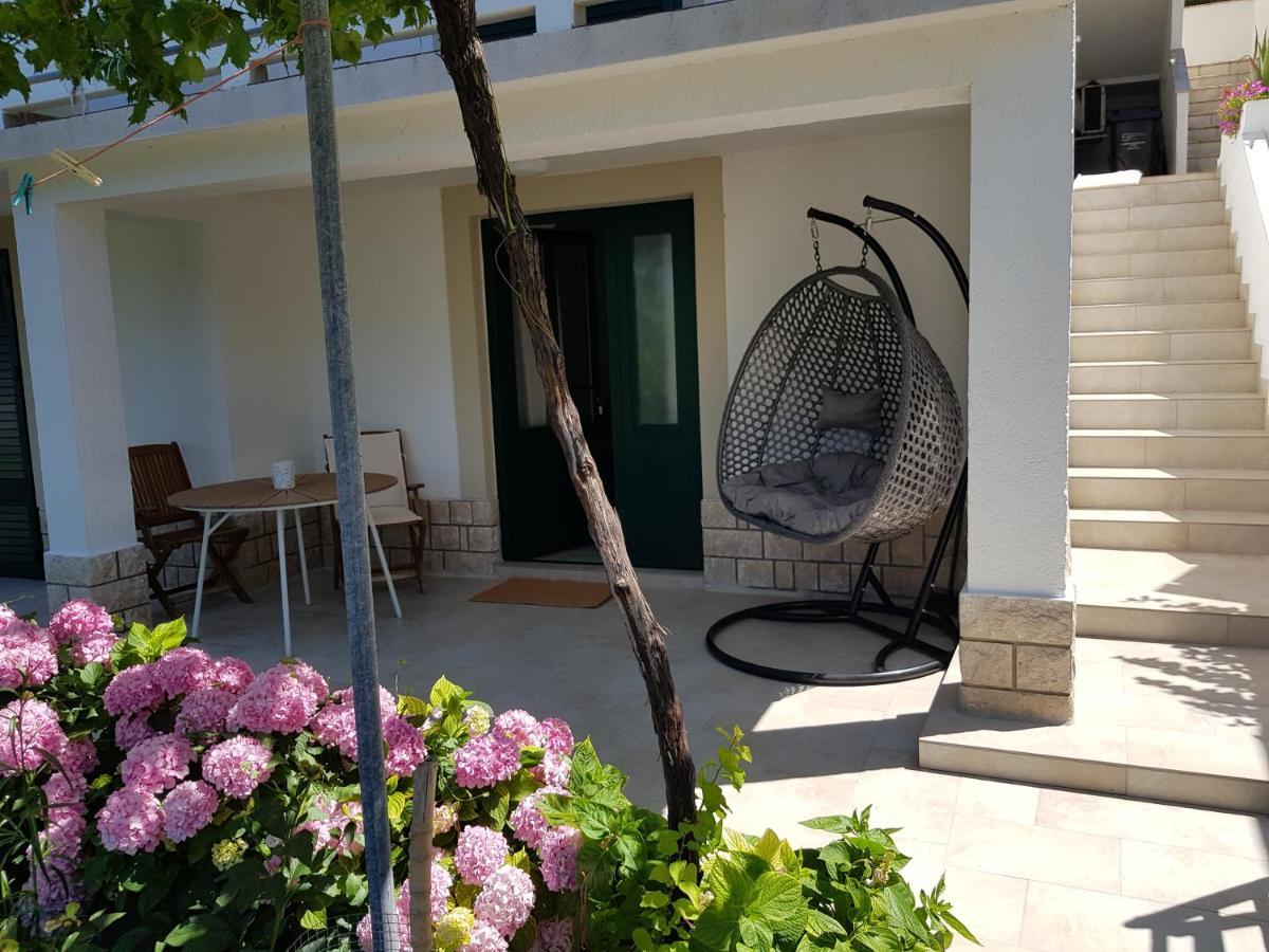 Appartement House Niva à Supetarska Draga Extérieur photo